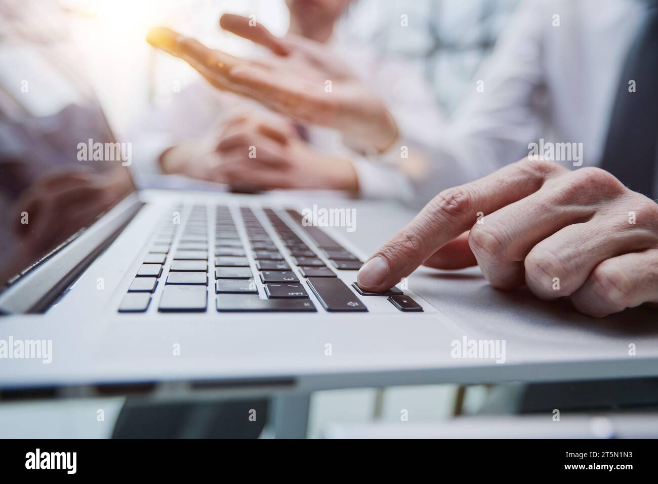 Male office worker hands typing hi-res stock photography and images - Alamy