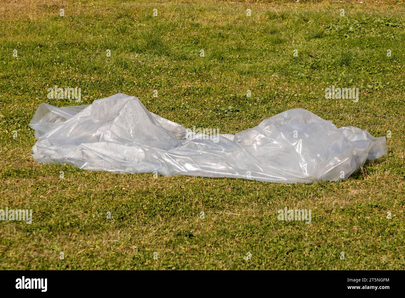 Plastic wrap hires stock photography and images Alamy