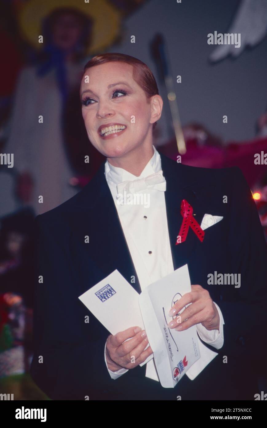 Julie Andrews performing at the 10th Annual Easter Bonnet Competition to benefit Broadway Cares/Equity Fight AIDS in New York City on April 9, 1996.  Photo Credit: Henry McGee/MediaPunch Stock Photo