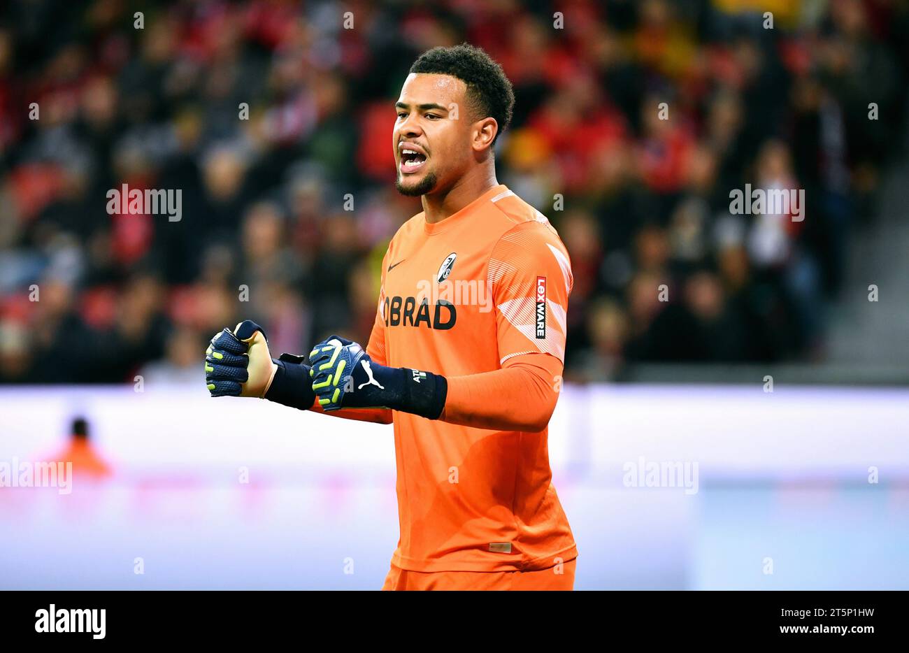 Sc freiburg goalkeeper hi-res stock photography and images - Alamy