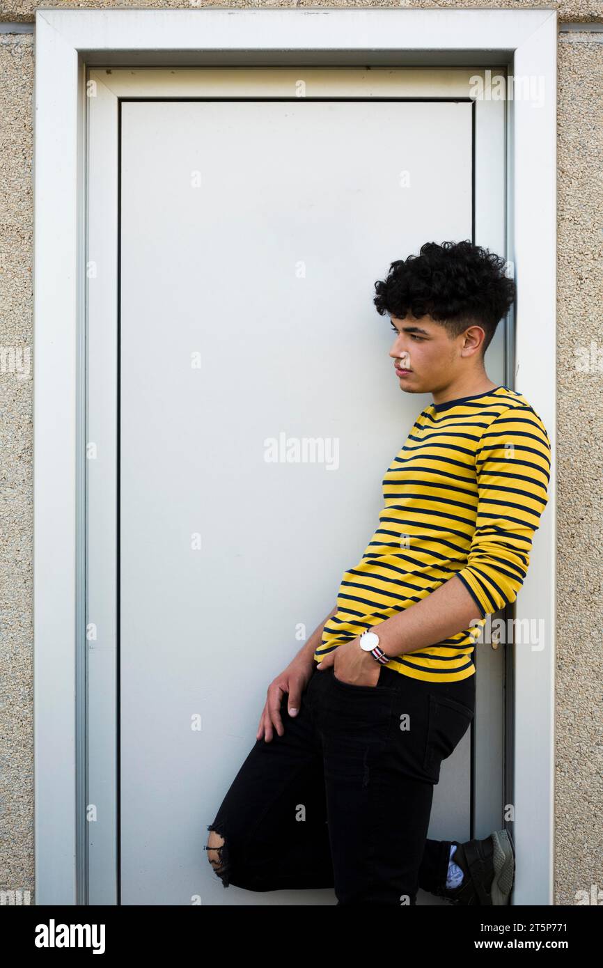 Door casing hi-res stock photography and images - Alamy