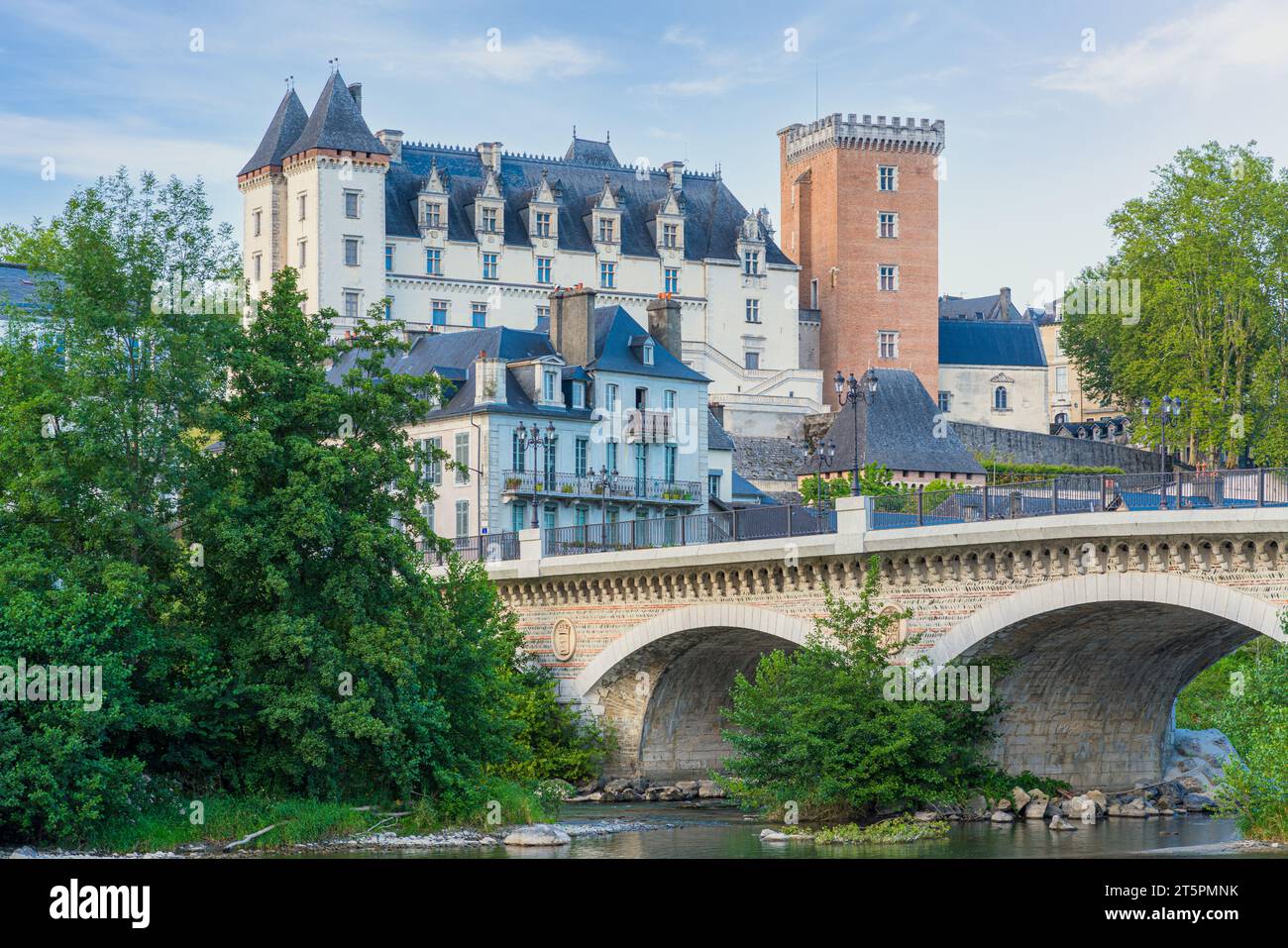 Scenic view of Pau, a famous city in France, featuring the Château de Pau and the river Stock Photo