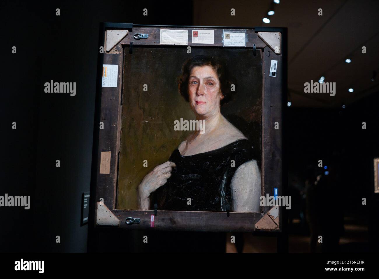 Reverse of portrait of lady in the REVERSOS exhibition, reveals the ...