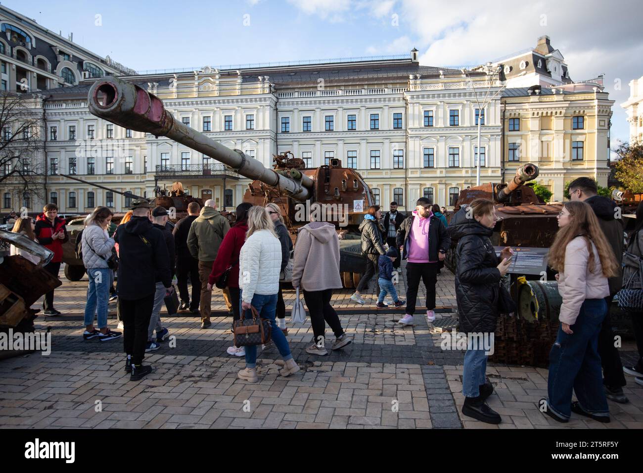 Kyiv, Ukraine. 05th Nov, 2023. People look at a destroyed Russian tank on display in central Kyiv. Credit: SOPA Images Limited/Alamy Live News Stock Photo