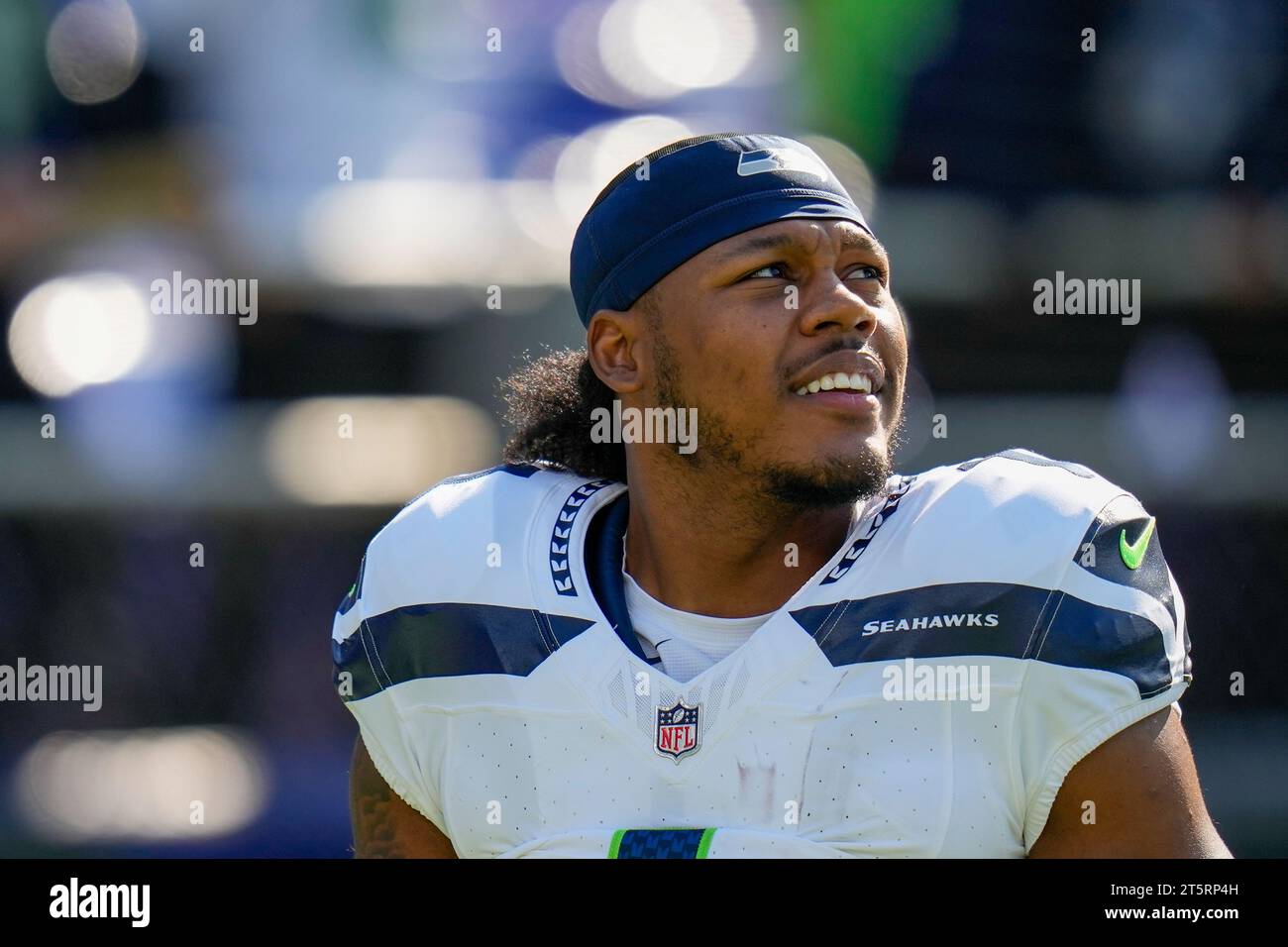 Seattle Seahawks Wide Receiver Dee Eskridge (1) Warms Up Before An NFL ...