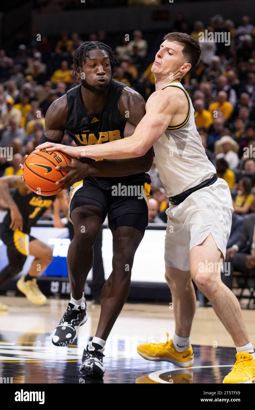 Missouri forward Jesus Carralero Martin, right, knocks the ball from