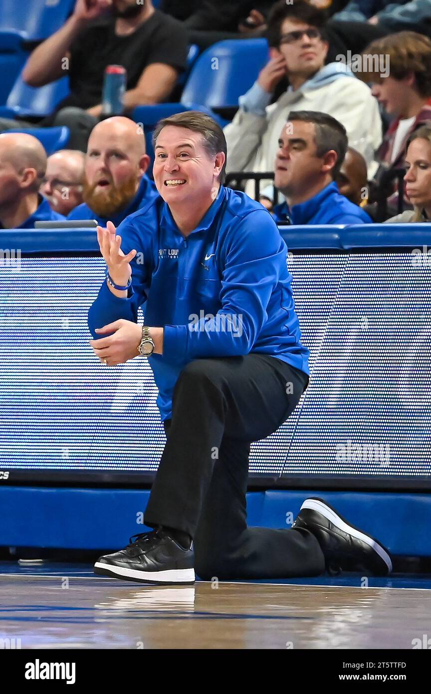 NOVEMBER 06, 2023: Saint Louis Billikens head coach Travis Ford reacts to a foul not being called in a regular season game where the University of Southern Indiana Screaming Eagles visited the St. Louis Billikens. Held at Chaifetz Arena in St. Louis, MO on Monday November 06, 2023 Richard Ulreich/CSM (Credit Image: © Richard Ulreich/Cal Sport Media) (Credit Image: © Richard Ulreich/Cal Sport Media) Stock Photo