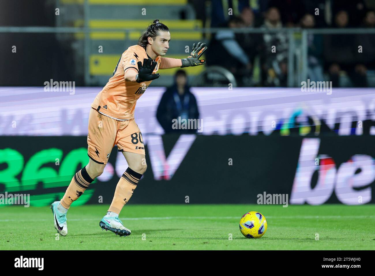 Como, Italy. 4th Feb 2023. Match ball during the Italian Serie B football  match between Calcio Como and Frosinone Calcio on 4 of February 2023 at  stadio Giuseppe Senigallia in Como, Italy.