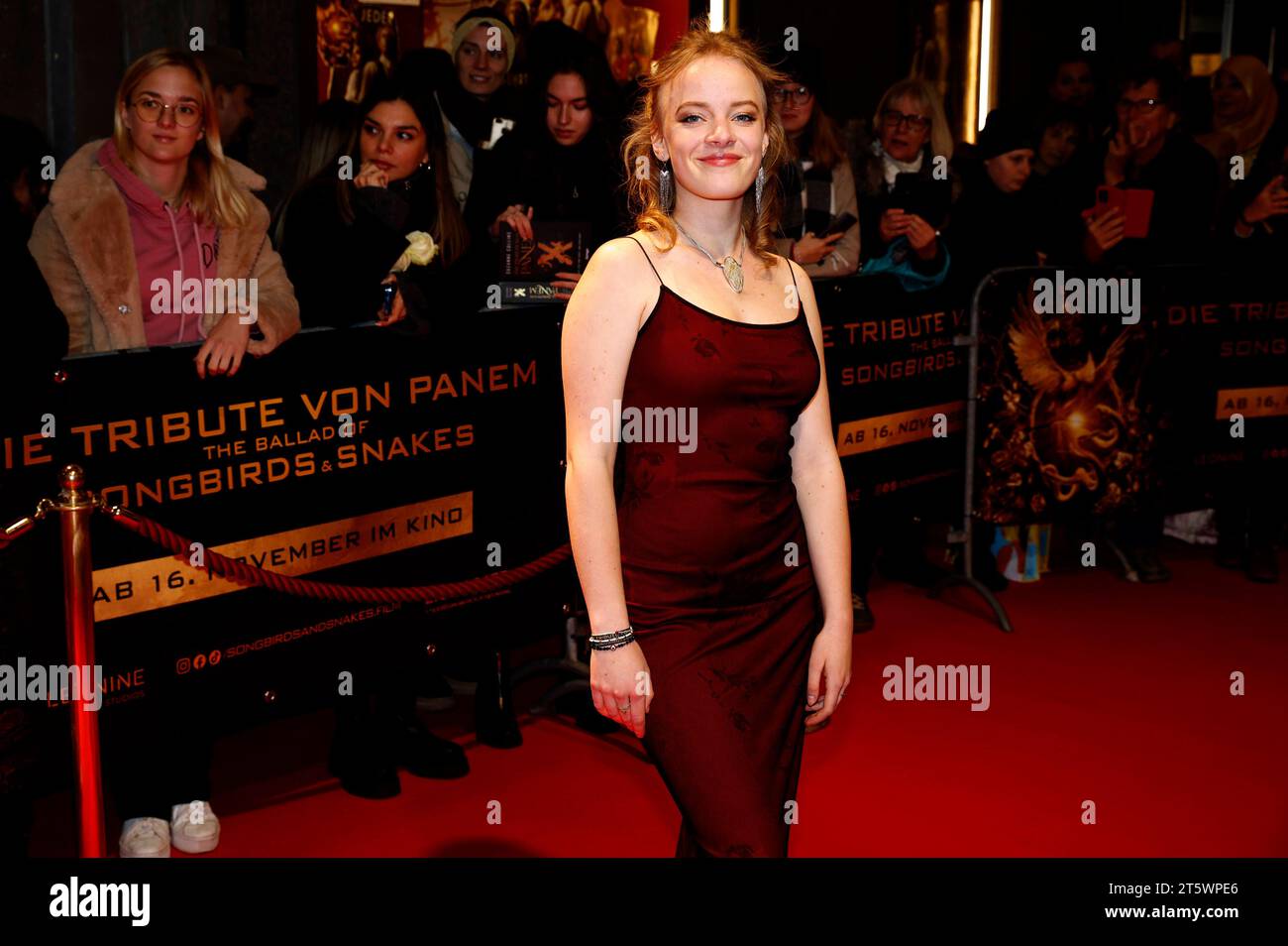 Luna Kuse bei der Premiere des Kinofilms Die Tribute von Panem - The