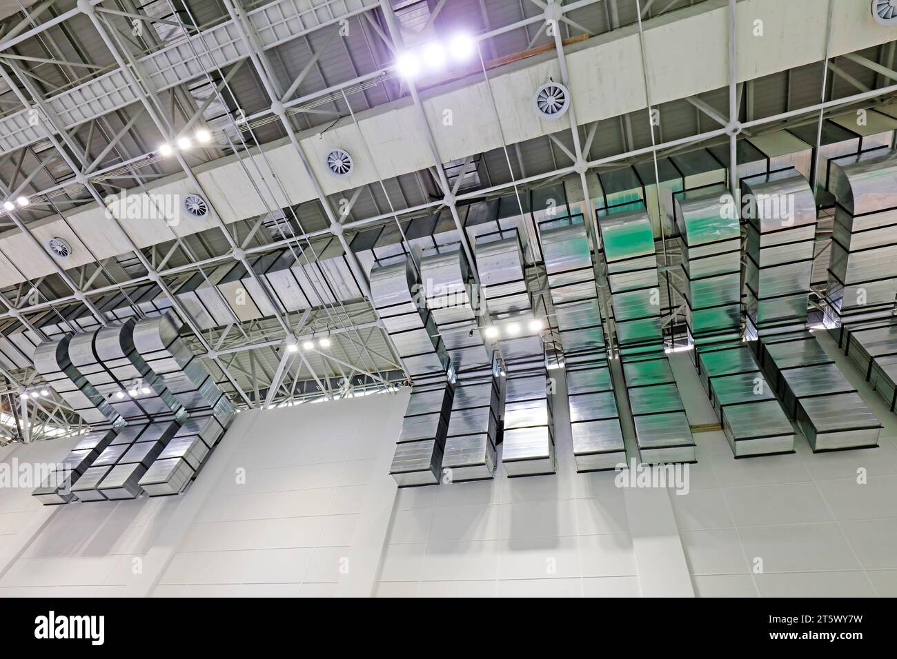 Ceiling suspension system hi-res stock photography and images - Alamy