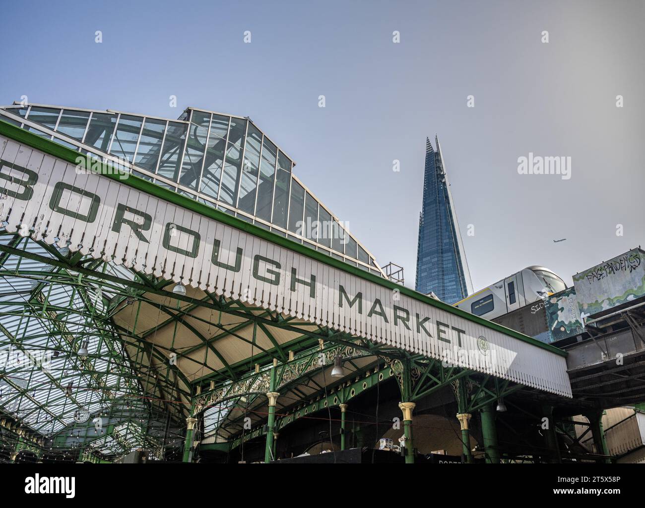 Viaduct hi res hi-res stock photography and images - Alamy