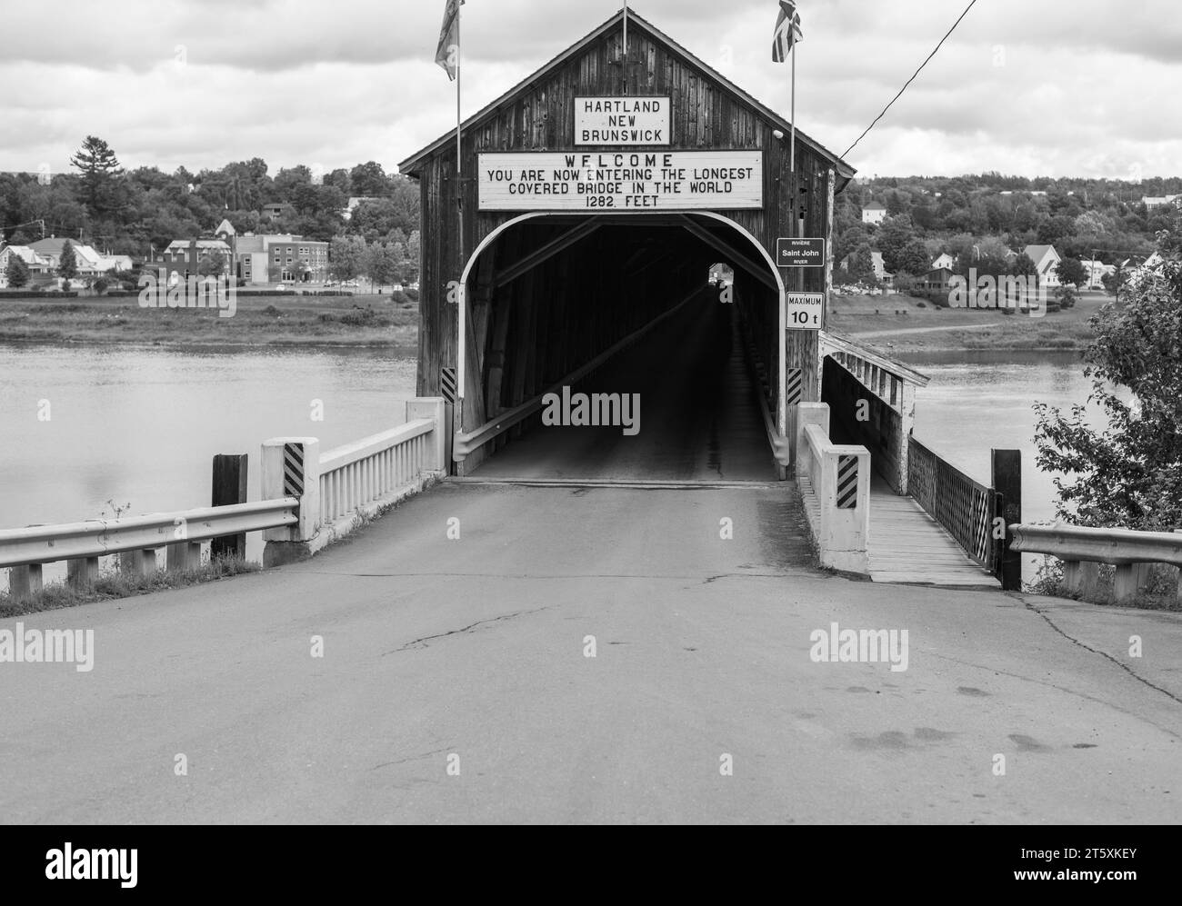 View of the longest covered bridge Stock Photo Alamy