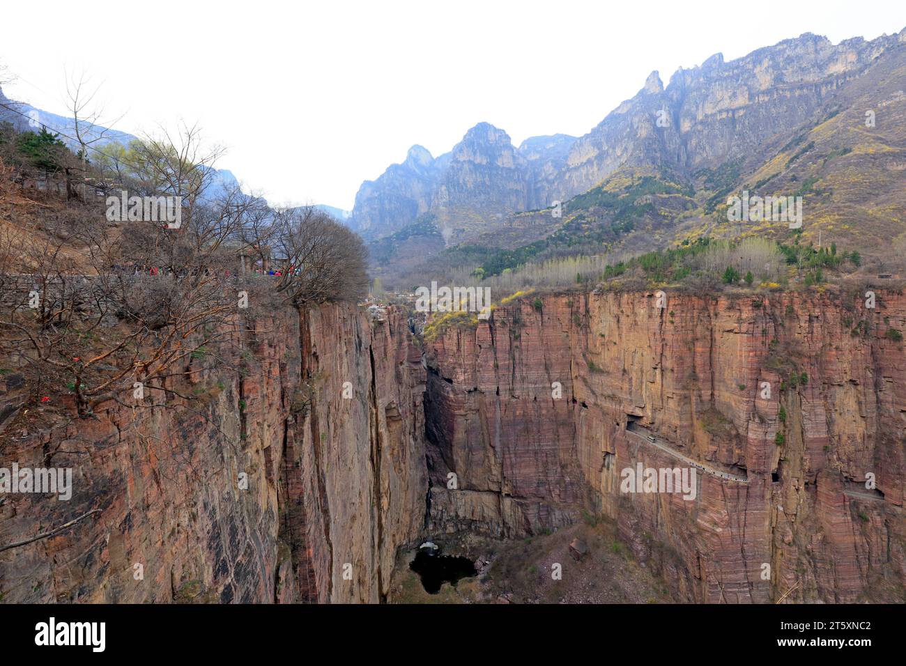 Red Rocks China GuoLiang Red Rock Canyon cliffs, China Stock Photo - Alamy