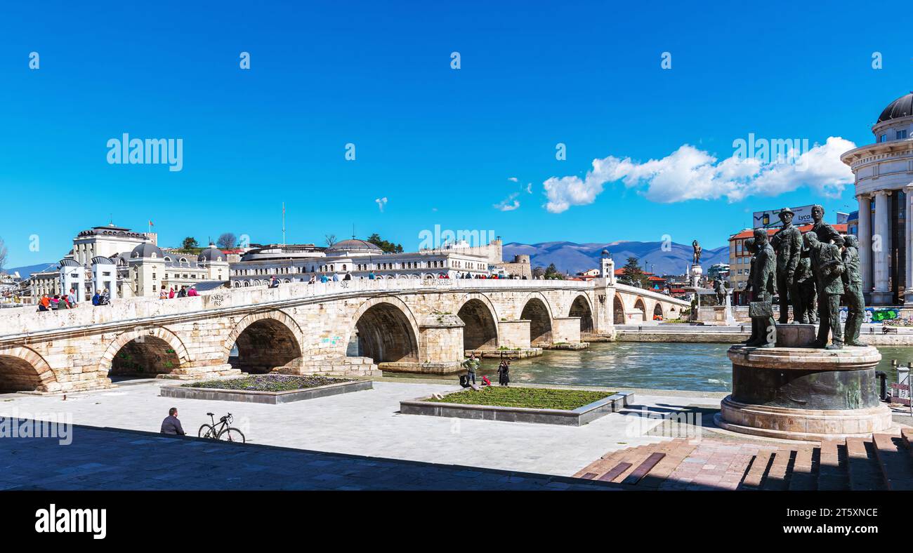 Stone Bridge Skopje, is a bridge across the Vardar River in Skopje, the capital of the Republic of North Macedonia. Stock Photo