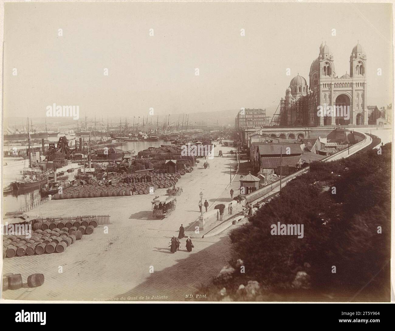 View of the harbor and Cathédrale de la Major in Marseille, Neurdein Frères, 1892 - 1900 Stock Photo