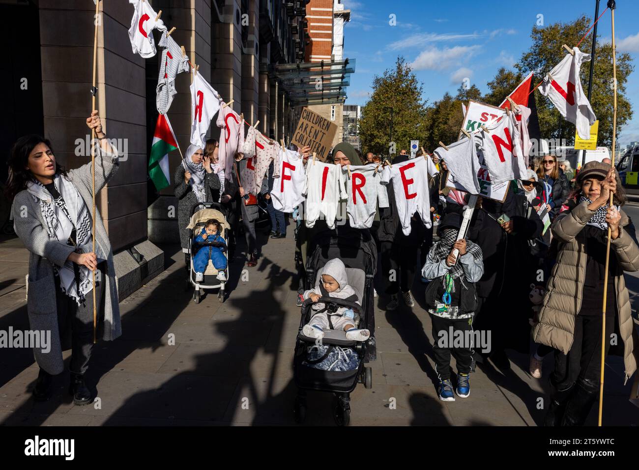 Protesting Babies London, UK. 7th November, 2023. Parents For Palestine protest with baby ...