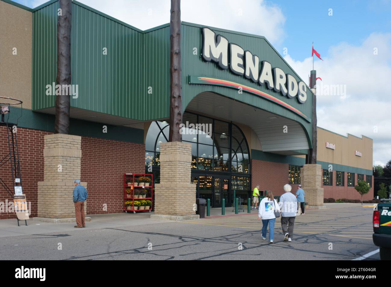 Menards home improvement store exterior with sign Stock Photo
