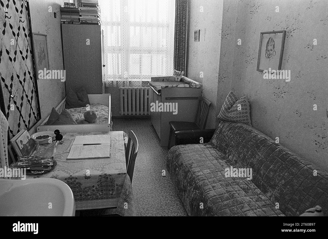 Chemnitz hauptbahnhof Black and White Stock Photos &amp; Images - Alamy