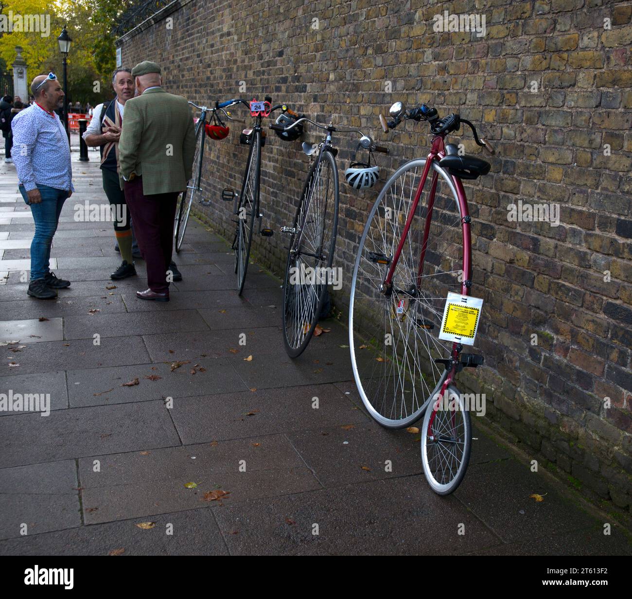 Penny Farthing Ordinary Bicycles Concours Marlborough Road St James's London London To Brighton Veteran Car Run Stock Photo