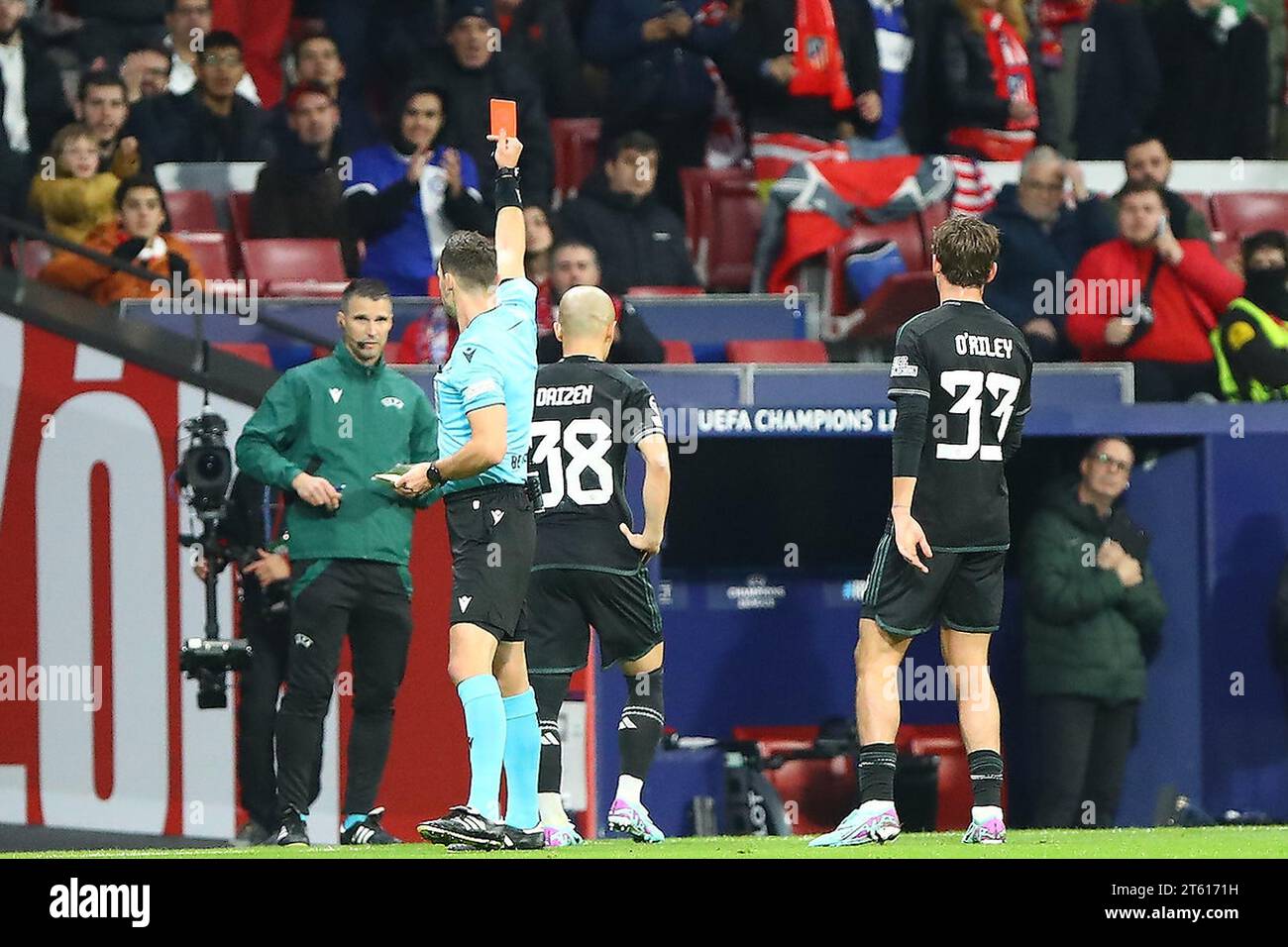 Madrid, Spain. 07th Nov, 2023. Daizen Maeda gets red card after var check during Champions League Match Day 4 between Atletico de Madrid and Celtic Glasgow at Civitas Metropolitano Stadium in Madrid, Spain, on November 7, 2023. Credit: Edward F. Peters/Alamy Live News Stock Photo