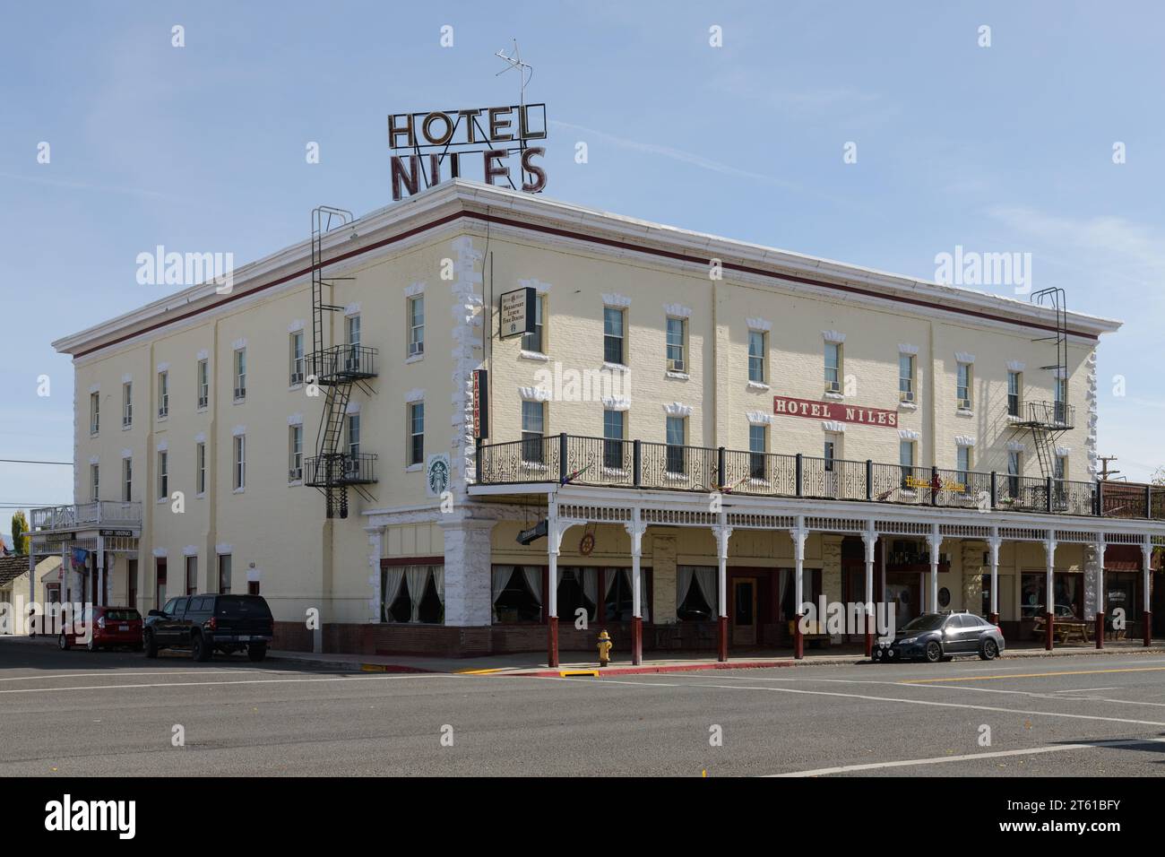 Alturas, CA, USA - October 14, 2023; Hotel Niles landmark building in Alturas California with sign Stock Photo