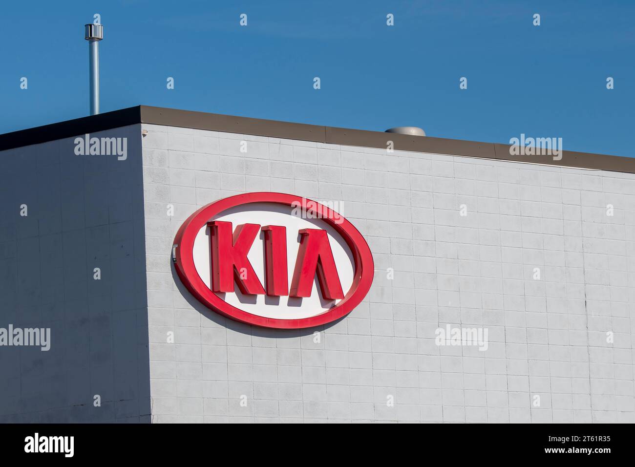 White Bear Lake, Minnesota. Kia logo  at dealership car lot. Stock Photo