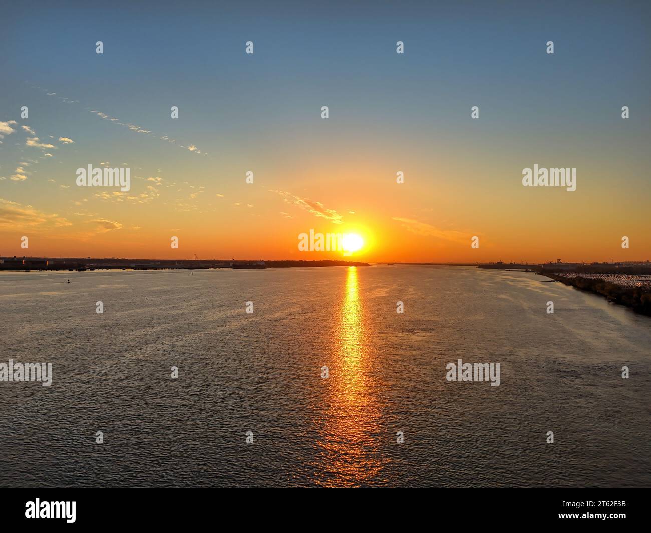 Reflection sun in water aerial hi-res stock photography and images - Alamy