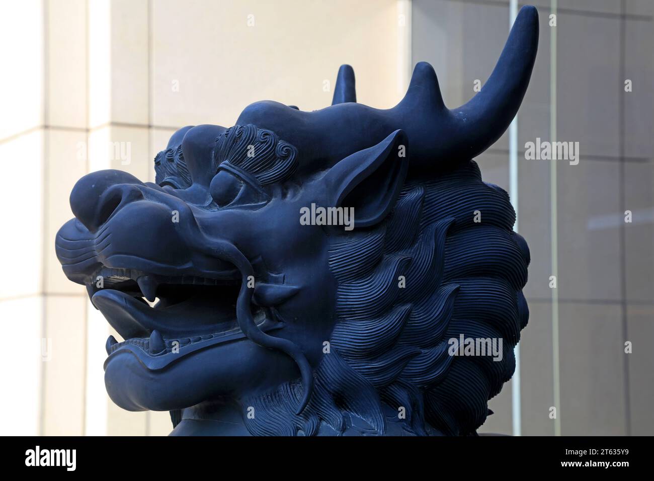 Kirin sculpture head features Stock Photo - Alamy