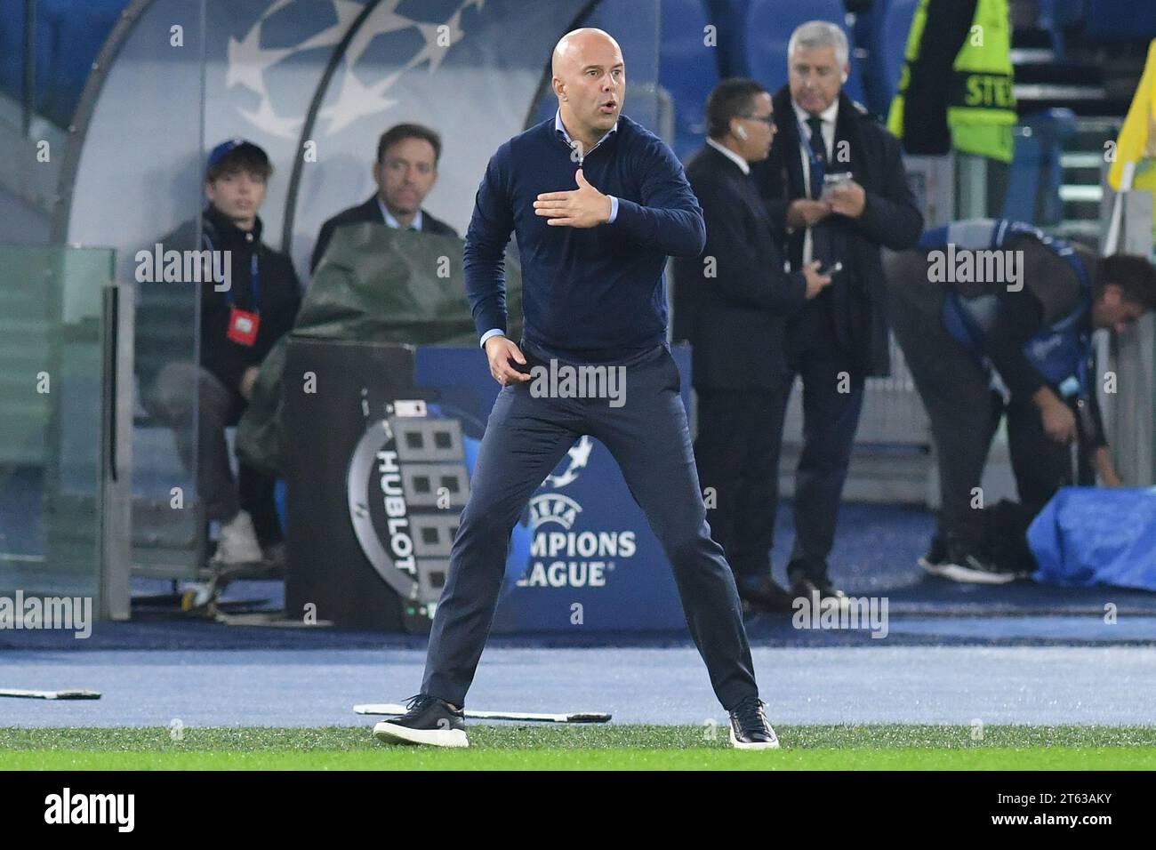 Trainer arne slot hi-res stock photography and images - Alamy