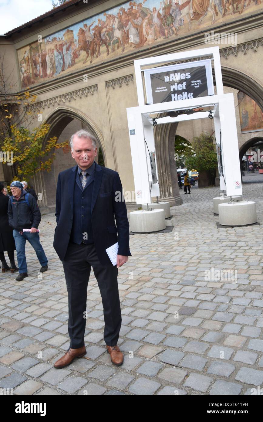 Christian Springer Kabarettist Muenchen 08.11.2023 Karl Valentin ...