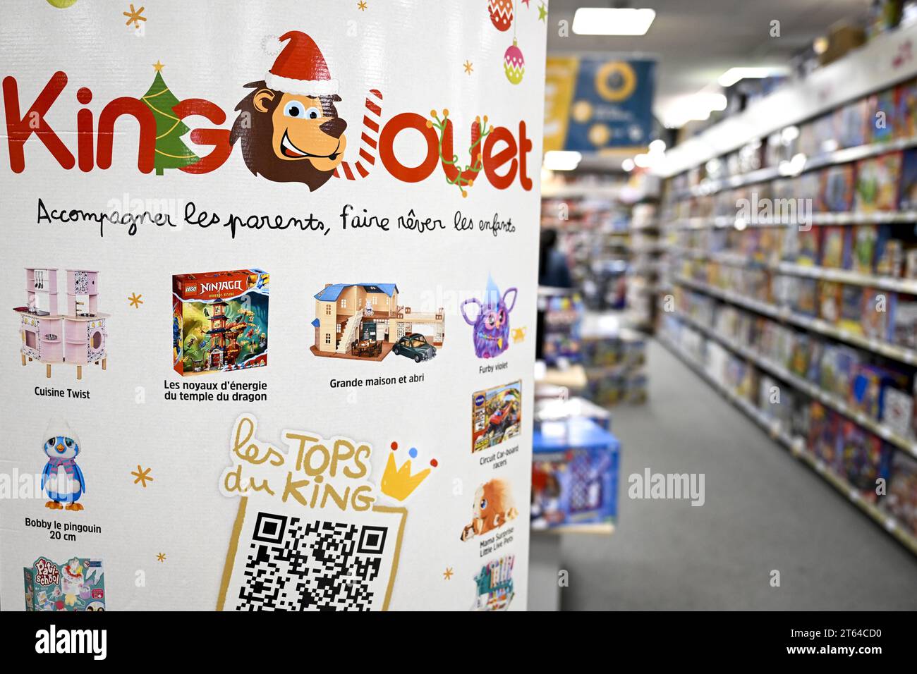 For a toy store hi-res stock photography and images - Page 2 - Alamy
