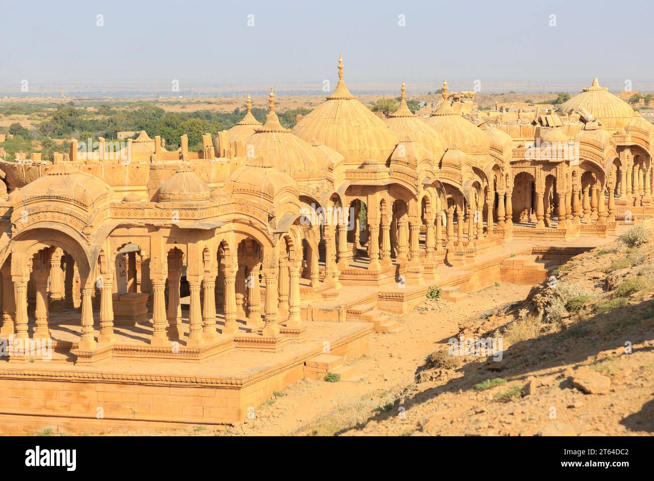 Bada Bagh Cenotaphs, Königliche Chatris, Jaisalmer, Rajasthan, Indien Stock Photo