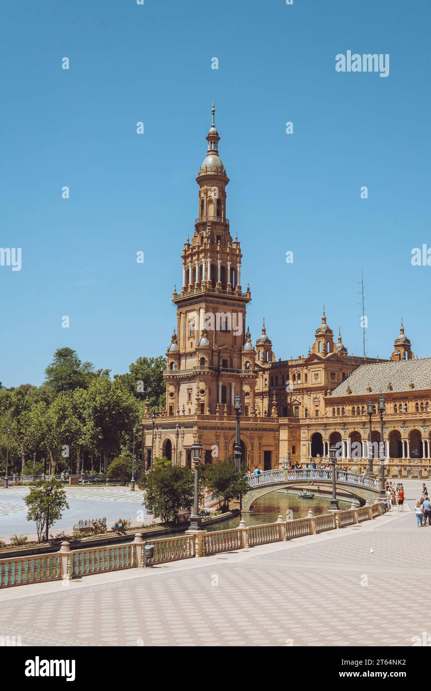 Barrio de triana sevilla hi-res stock photography and images - Alamy