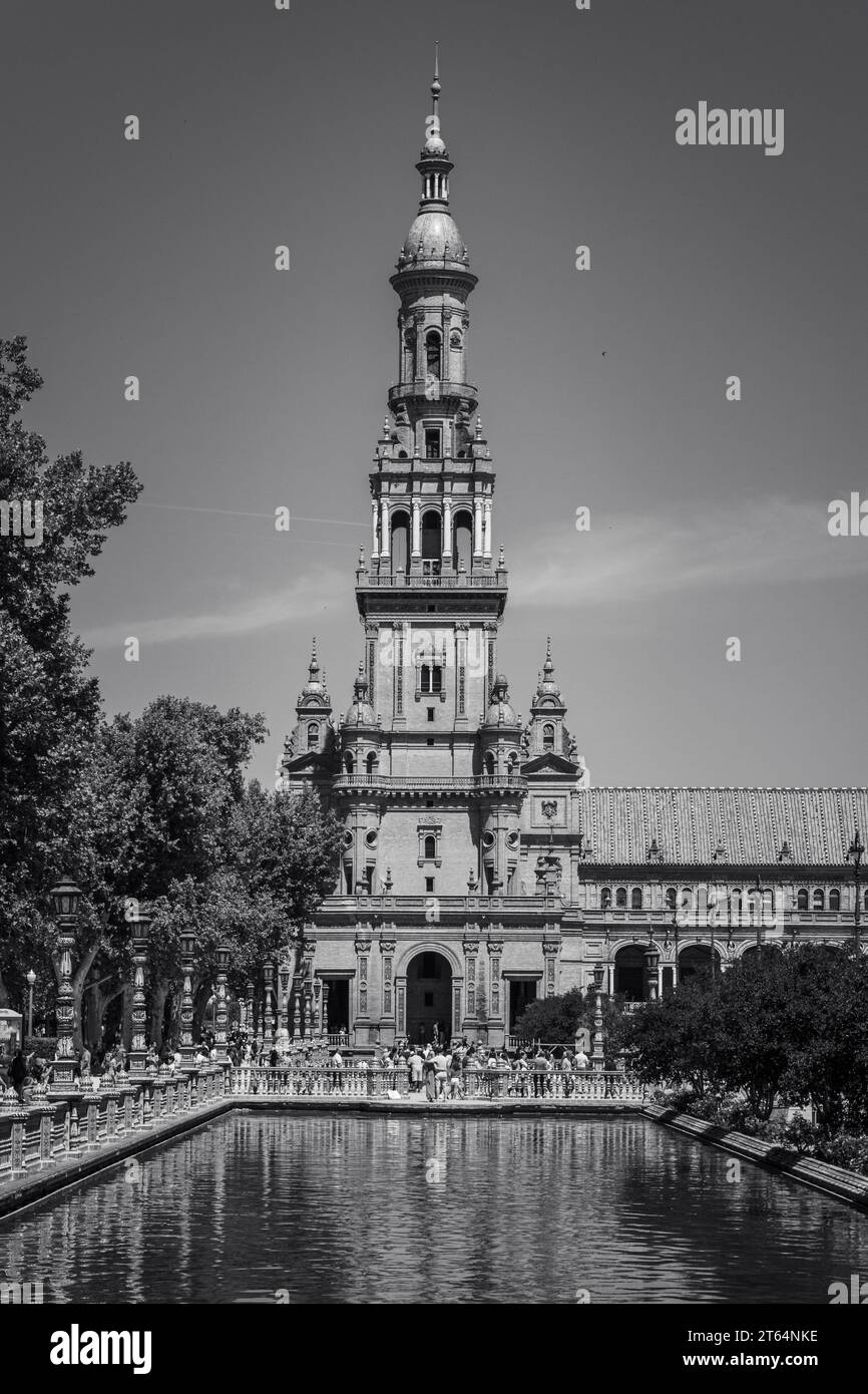 Barrio de triana sevilla hi-res stock photography and images - Alamy