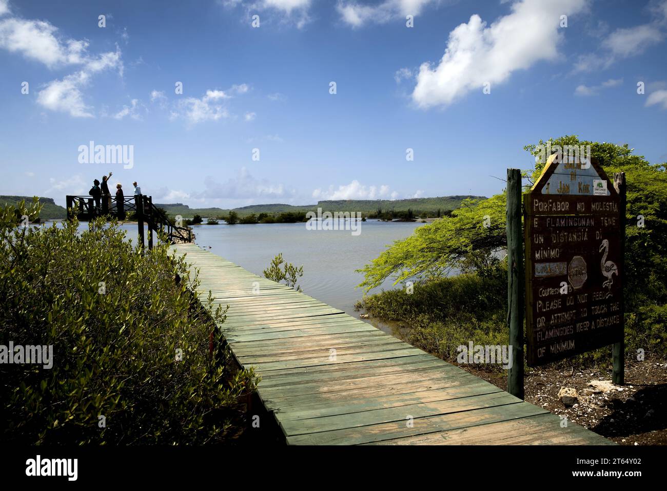 WILLEMSTAD - Princess Beatrix visits the Rif St. Marie-Hermanus ...