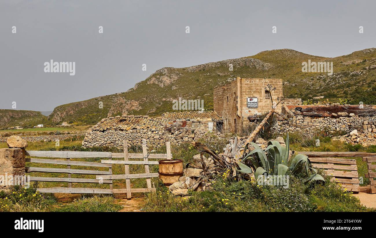 ruined-farmstead-stone-house-for-sale-favignana-egadi-islands