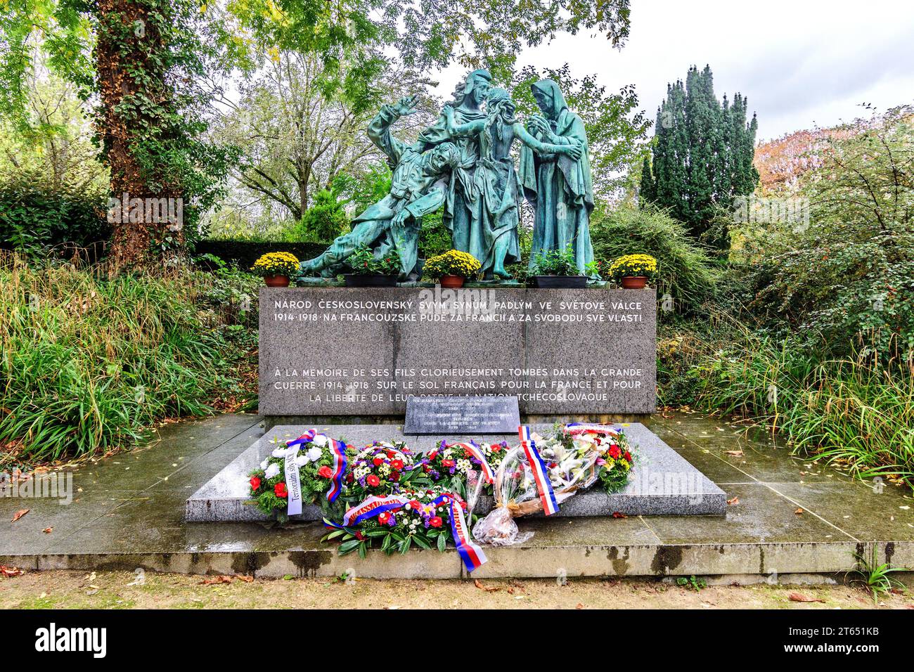 Monument to Czechoslovak soldiers killed during WW1, in the Père Lachaise cemetery, Paris 20, France. Stock Photo