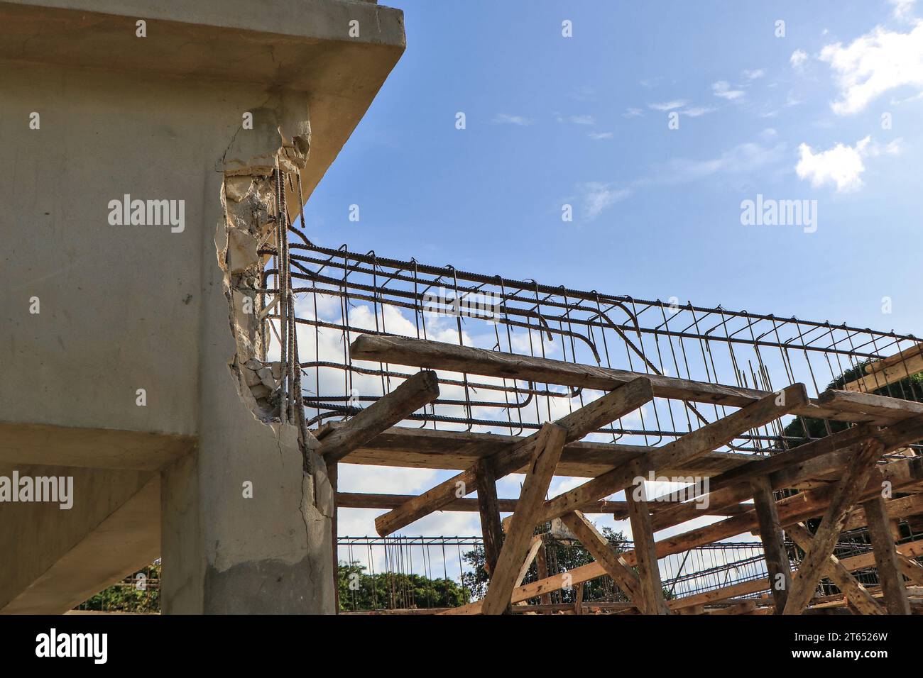 Preparation of reinforcement of concrete columns and beams Stock Photo