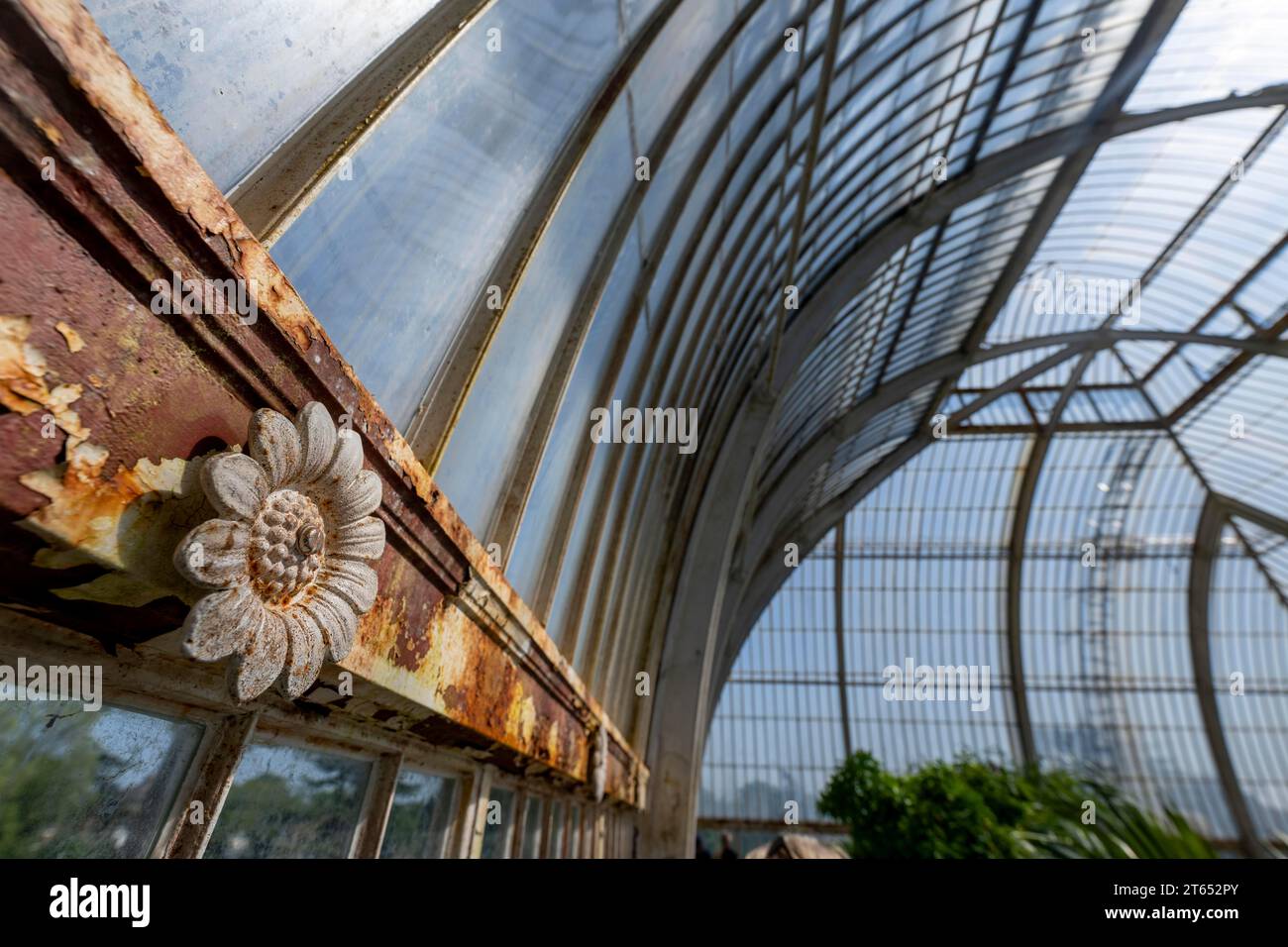 Floral decorative element, Palm House, oldest Victorian greenhouse in the world, Royal Botanic Gardens, Kew, London, England, Great Britain Stock Photo
