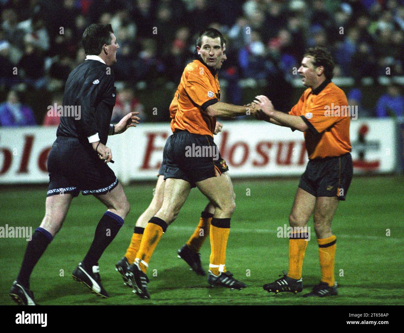 TRANMERE V WOLVES AT PRENTON PARK 27/12/93 Steve Bull celebrates his goal with Paul Birch Stock Photo