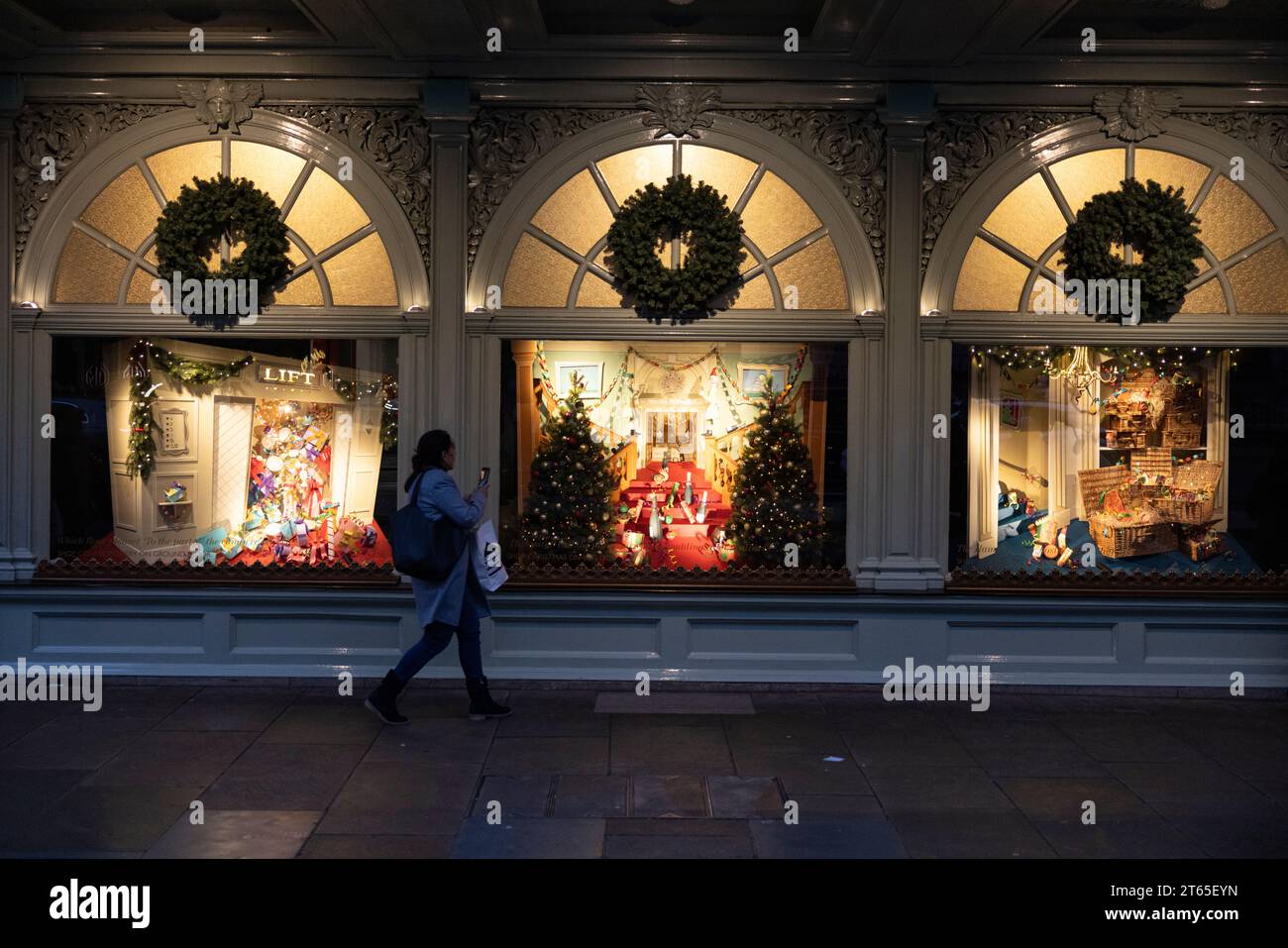 Fortnum & Mason Christmas 2023 window display, Piccadilly, Mayfair, central London, England, United Kingdom Stock Photo