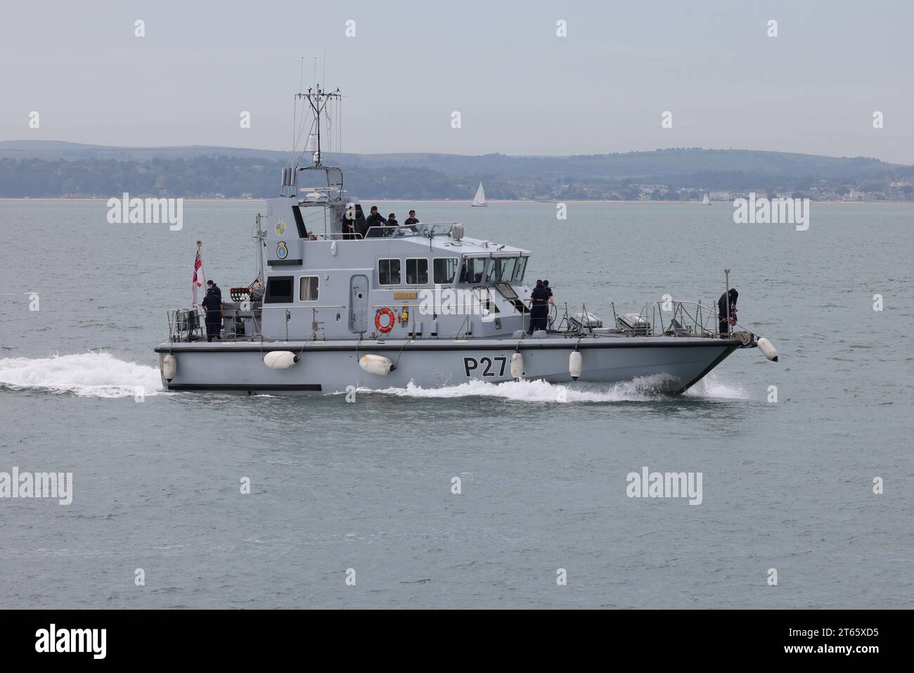 The Royal Navy Fast Training Boat HMS SMITER (P272) approaching the Naval Base Stock Photo