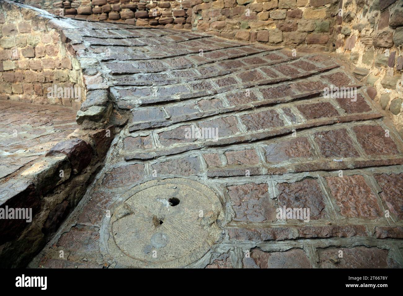 Roads and roads and ground floor pavement hi-res stock photography and ... Roads and roads and ground floor pavement hi-res stock photography and ...