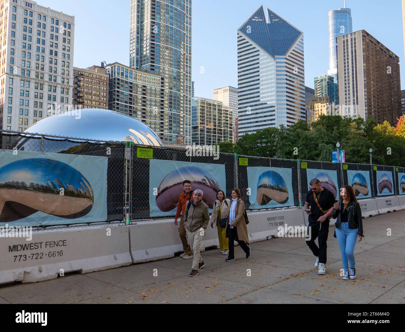 Cloud Gate aka The Bean closed for renovations until Spring 2024