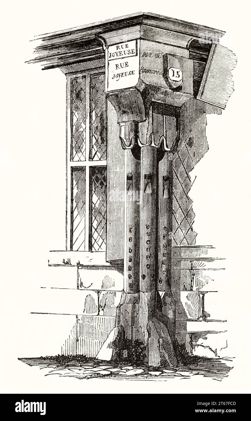 Old view of  the Maison des Trois Flutes (Three Flutes House) architectonic detail, Bourges, France. Publ. on Magasin Pittoresque, Paris, 1851 Stock Photo