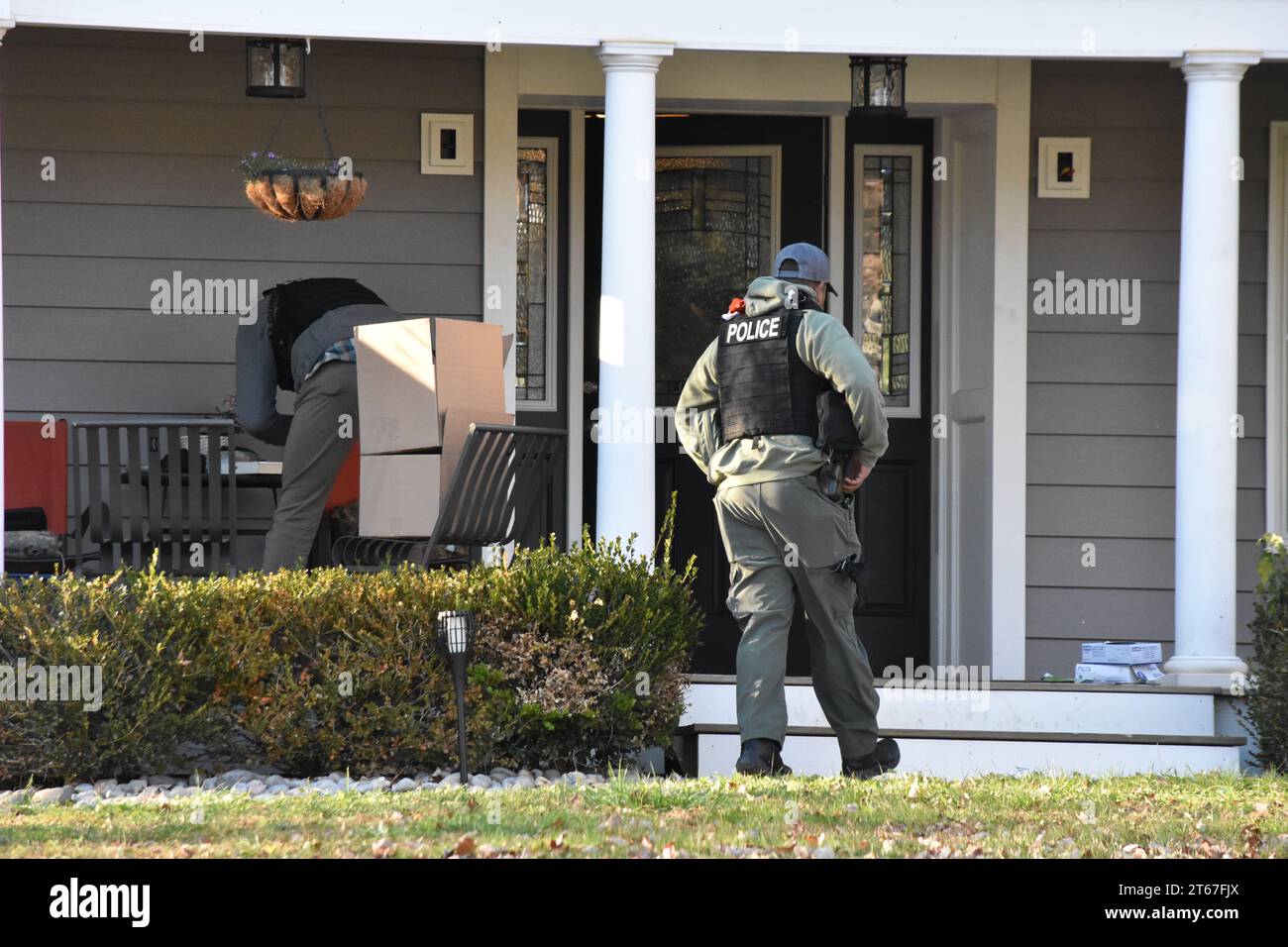 Helmetta, United States. 08th Nov, 2023. FBI searches and converges on