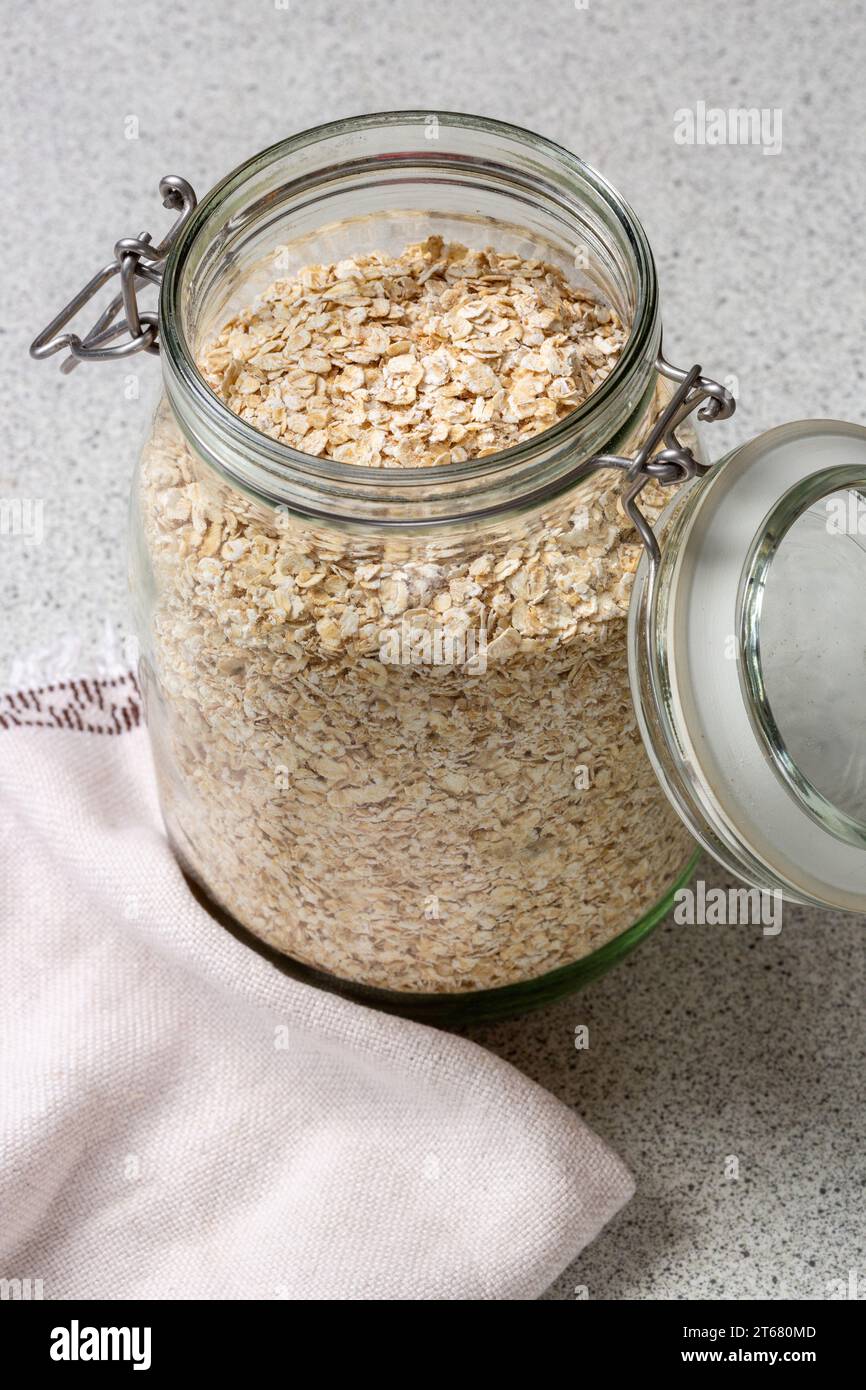 Glass kilner jar filled with porridge oats Stock Photo Alamy