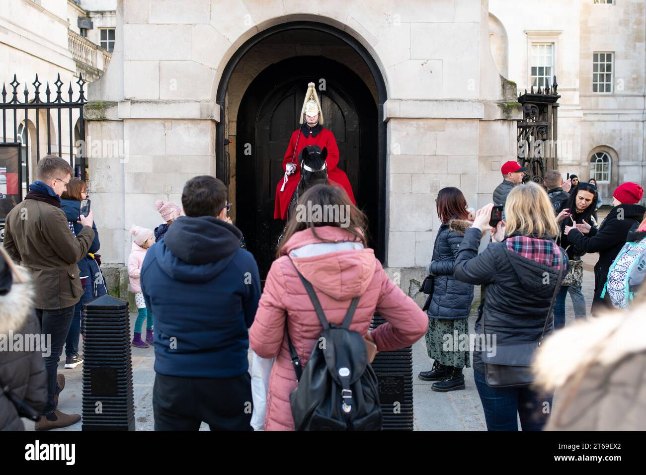 Household cavalry mounted hi-res stock photography and images - Alamy