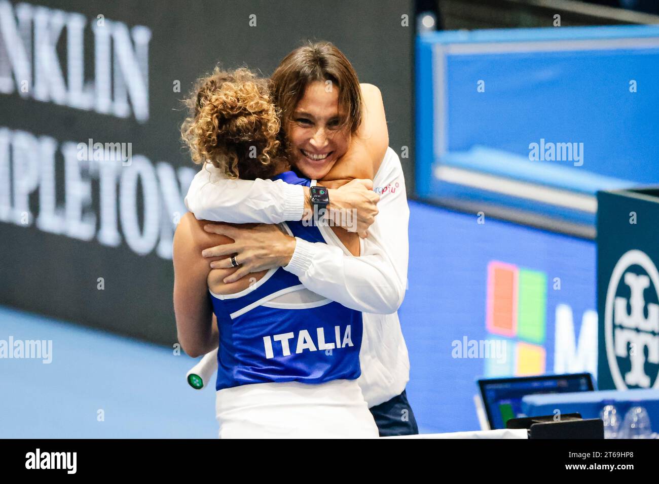 Sevilla, Spain, 9th November 2023. Italys Jasmine Paolini and team captain Tathiana Garbin celebrate after the match against Germany during the Billie Jean King Cup Finals in Sevilla. Photo credit: Frank Molter Stock Photo