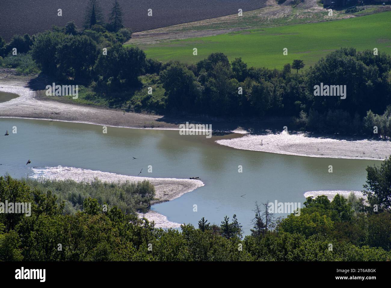 il lago di Mercatale in secca a causa della siccità Stock Photo
